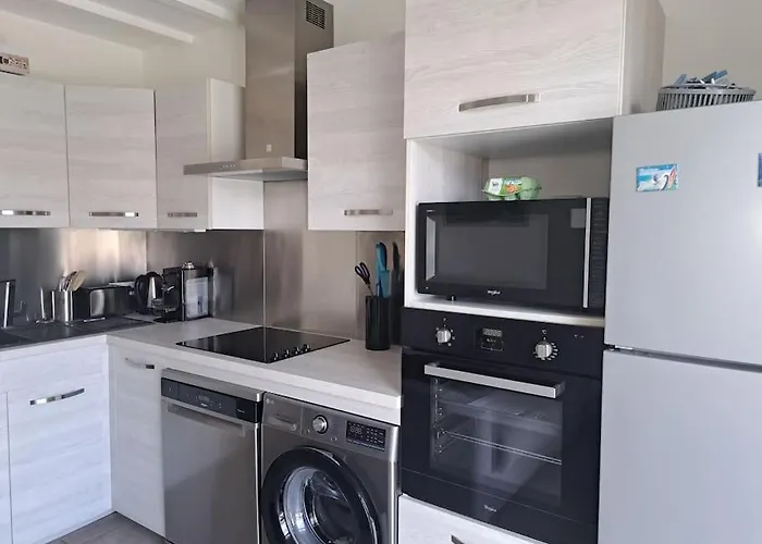 Maisonnette 2 Chambres A Deux Pas Des Plages